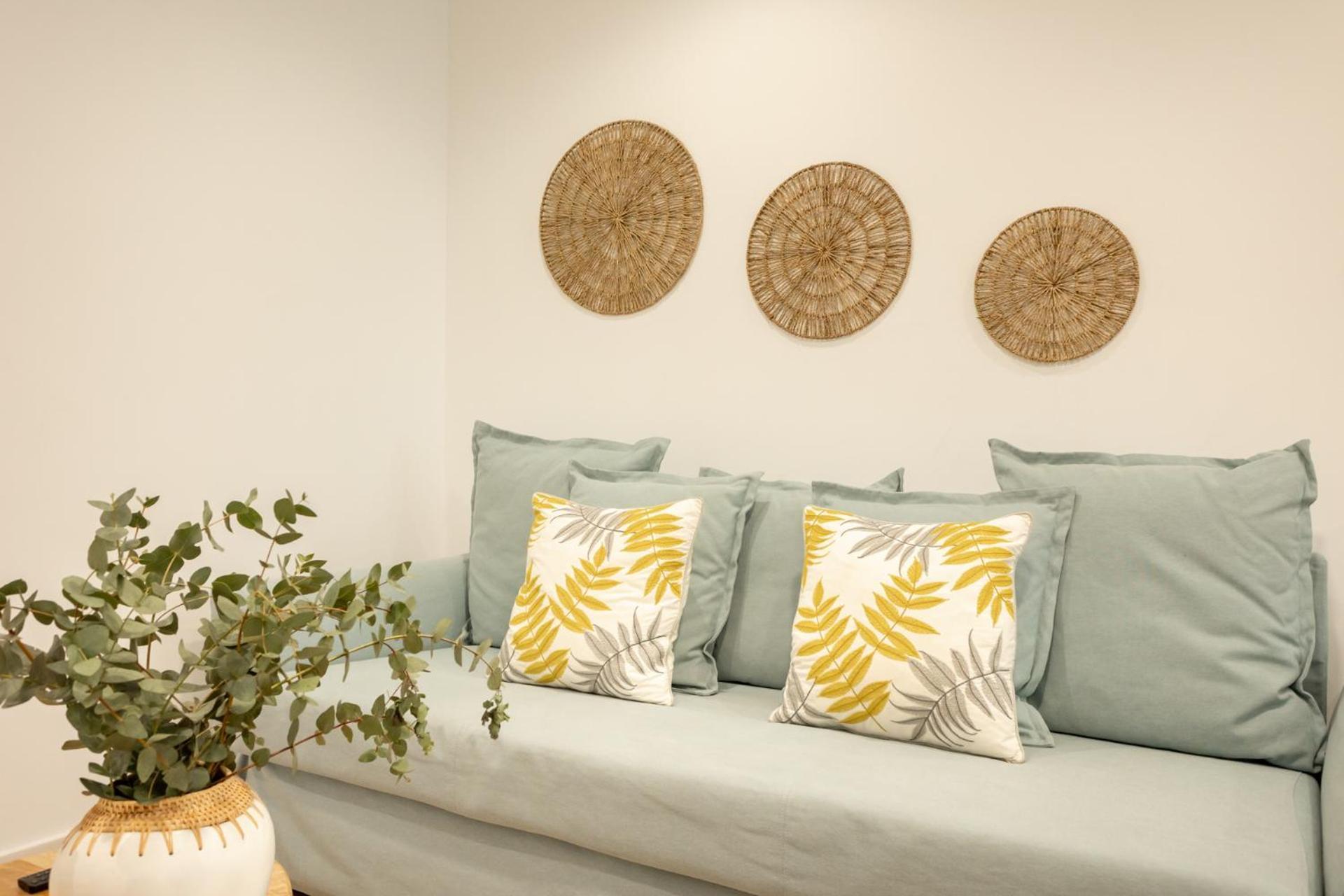 Isg Apartments Triana 1 Севилья Экстерьер фото