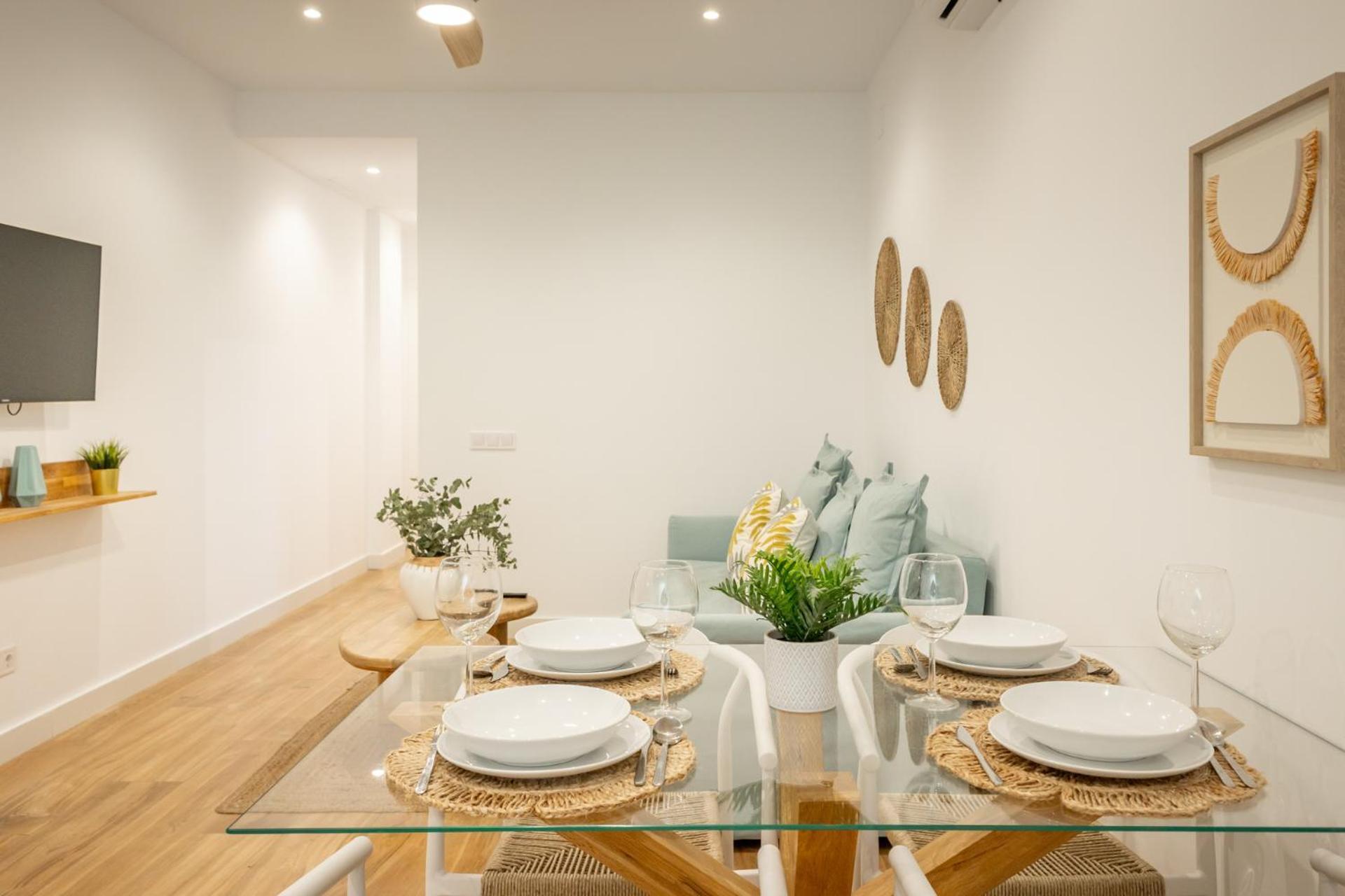 Isg Apartments Triana 1 Севилья Экстерьер фото