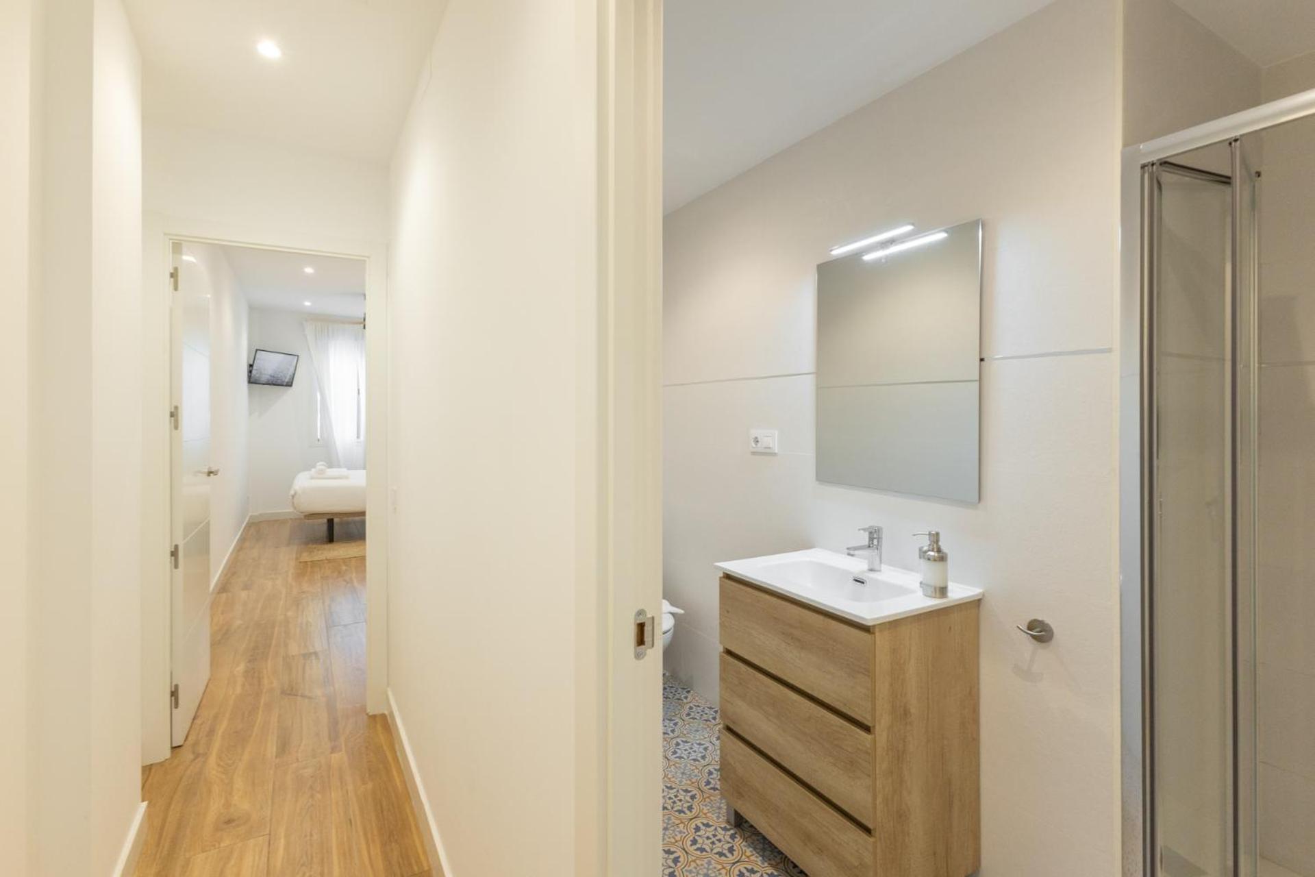 Isg Apartments Triana 1 Севилья Экстерьер фото