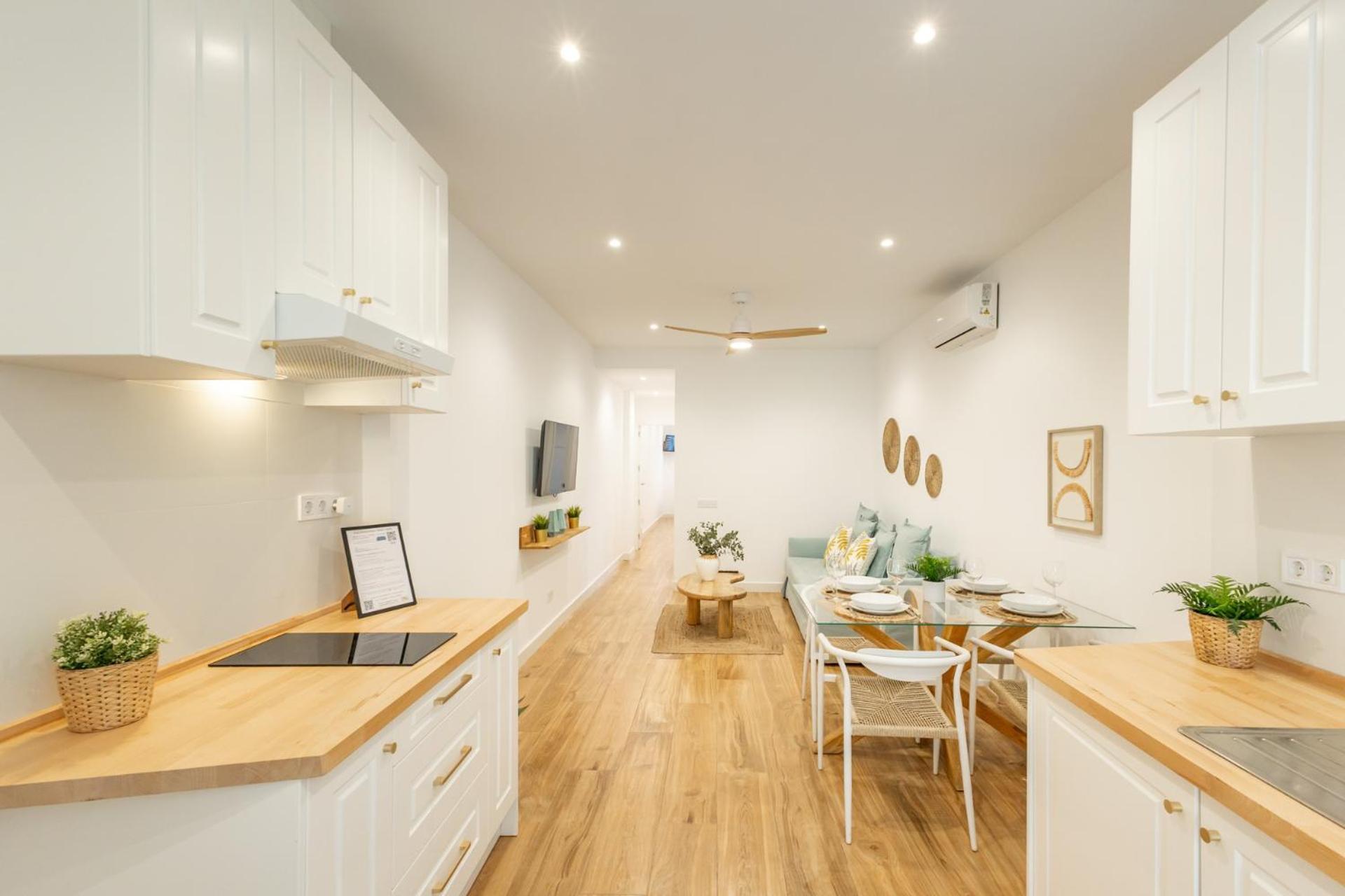 Isg Apartments Triana 1 Севилья Экстерьер фото