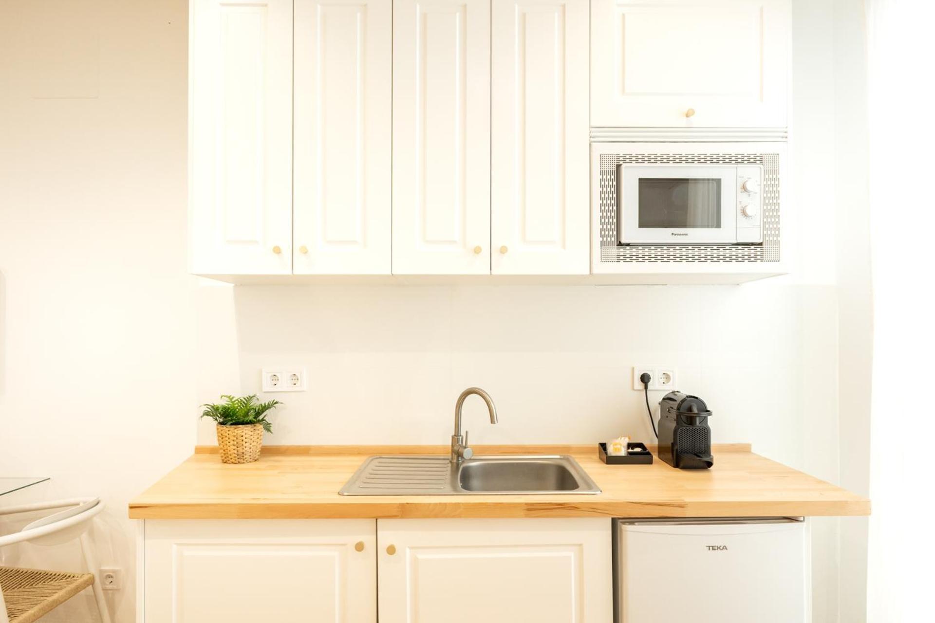 Isg Apartments Triana 1 Севилья Экстерьер фото
