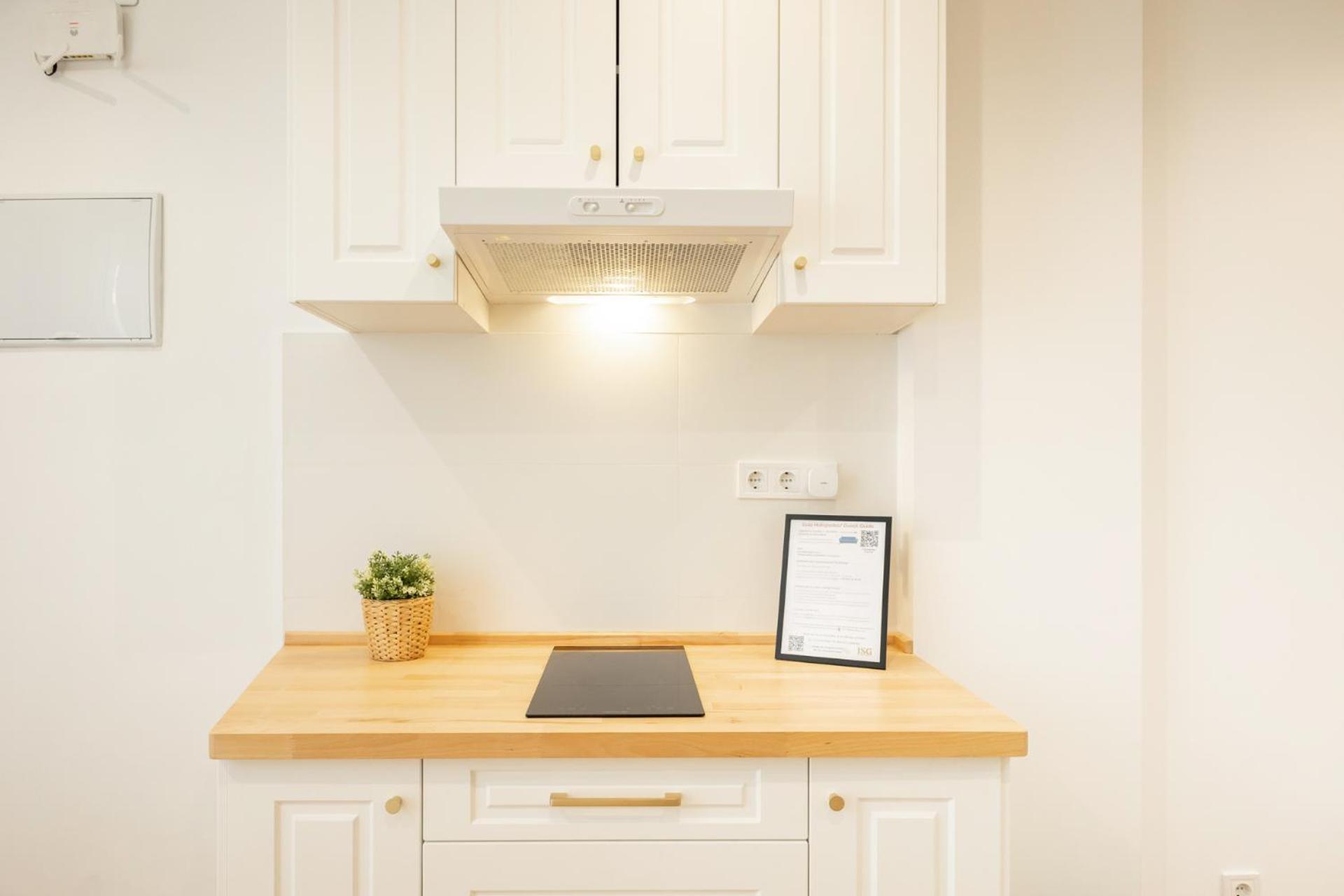 Isg Apartments Triana 1 Севилья Экстерьер фото